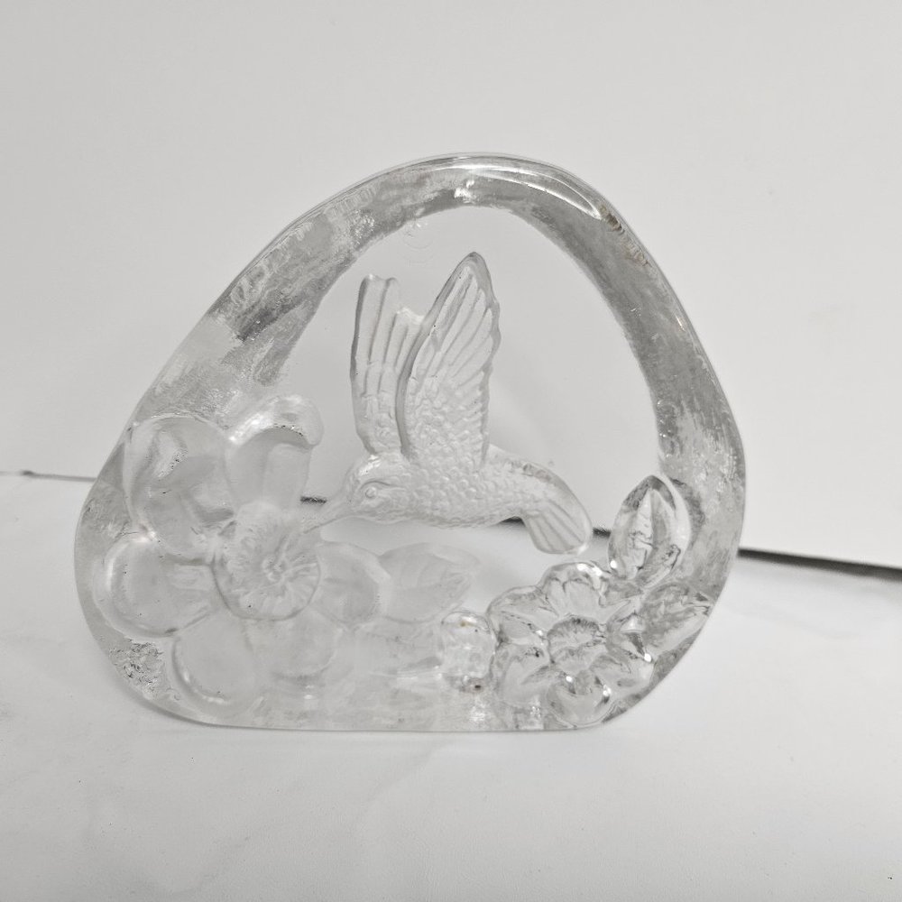 Etched glass Hummingbird with flower beautiful could sit in a window or paperwei